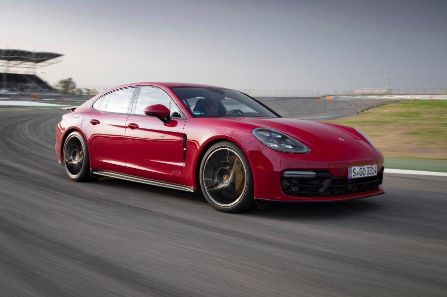  Porsche Panamera GTS (971) 2018 года  (WW) (фото 37 из 42)